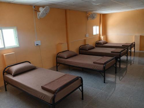 Bhubaneshwar Hostel | Guest House Bed & Breakfast