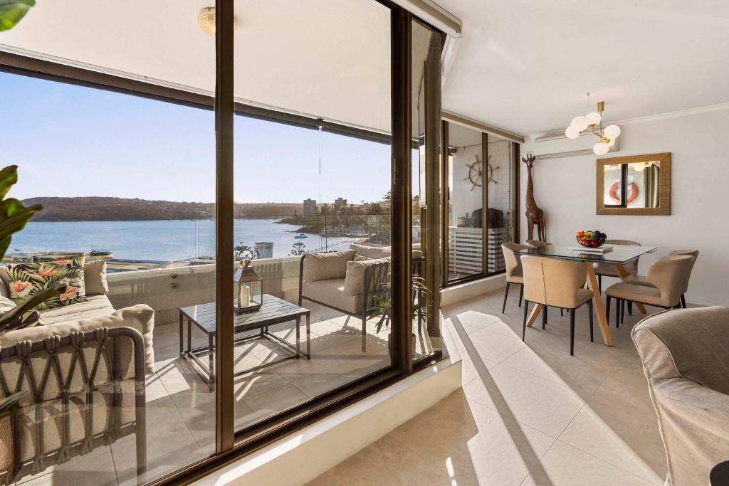 Manly Apartment | Harbourside apartment with Breathtaking Views