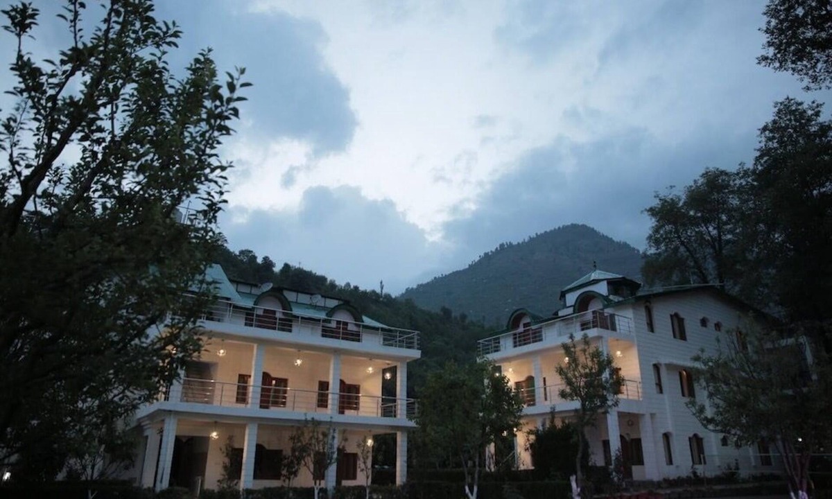 Manali Resort | Hilltone Resort