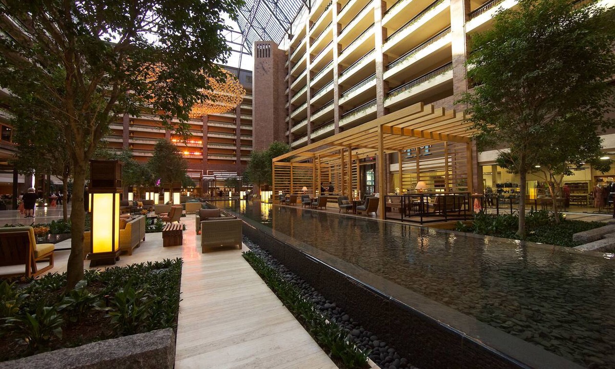 Dallas Design District Resort | Hilton Anatole