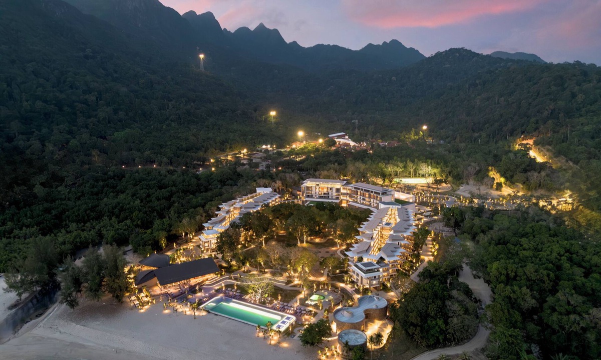 Padang Matsirat Hotel | Hilton Burau Bay Langkawi Resort