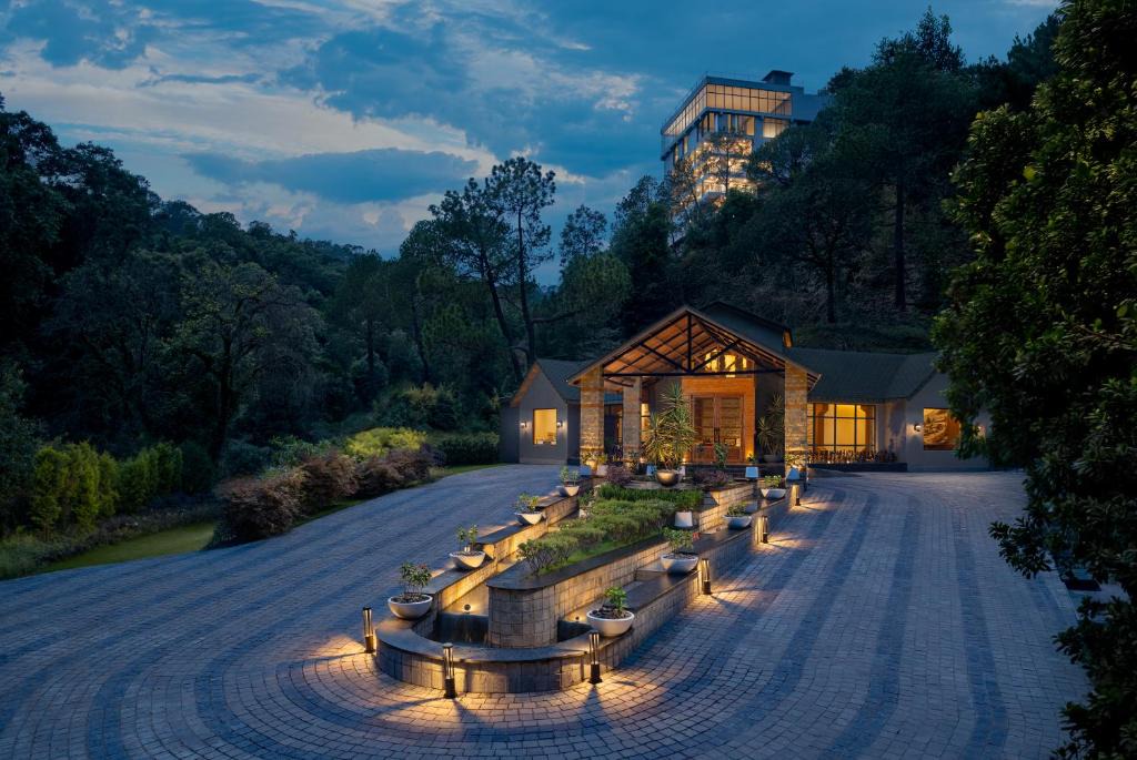 Pachhad Hotel | Himalayan WoodCroft, Sirmaur- IHCL SeleQtions