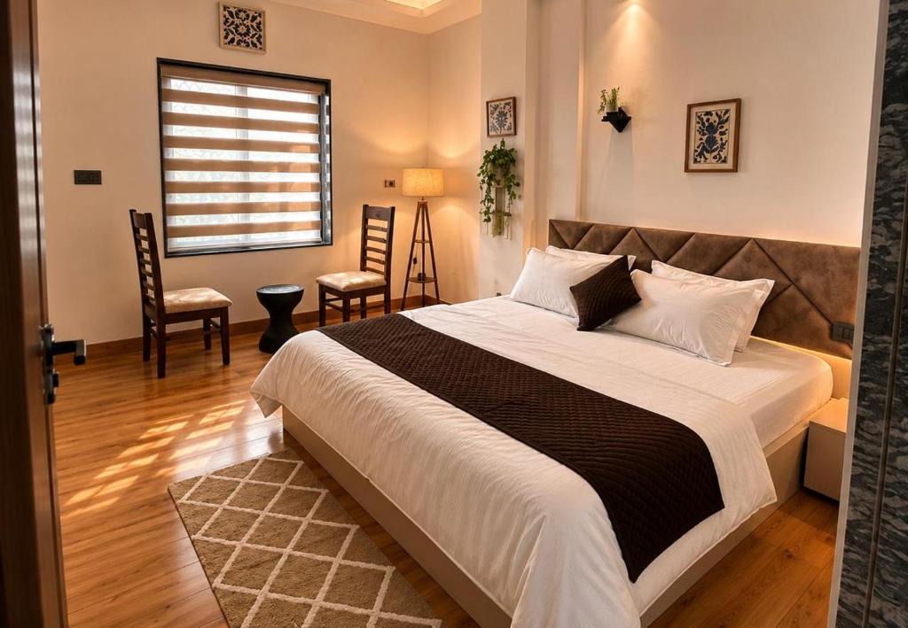 Shri Madhopur Hotel | Hitakshi Hotel and Homestay