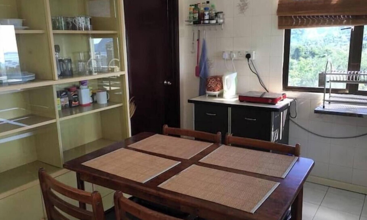 Kuah Apartment | Hold Your Breath - Great View! Discount for weekly