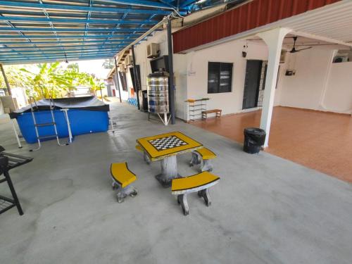 Parit Buntar House | Homestay Opah Parit Buntar, Perak