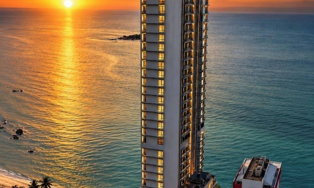 Tanjung Bungah Hotel | Hompton by the Beach Penang