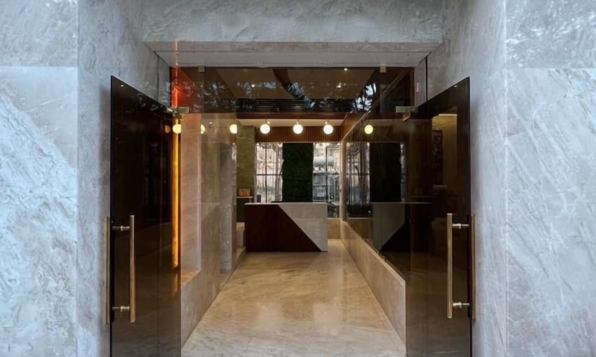 HITEC City Hotel | Hotel 5 Elements Madhapur