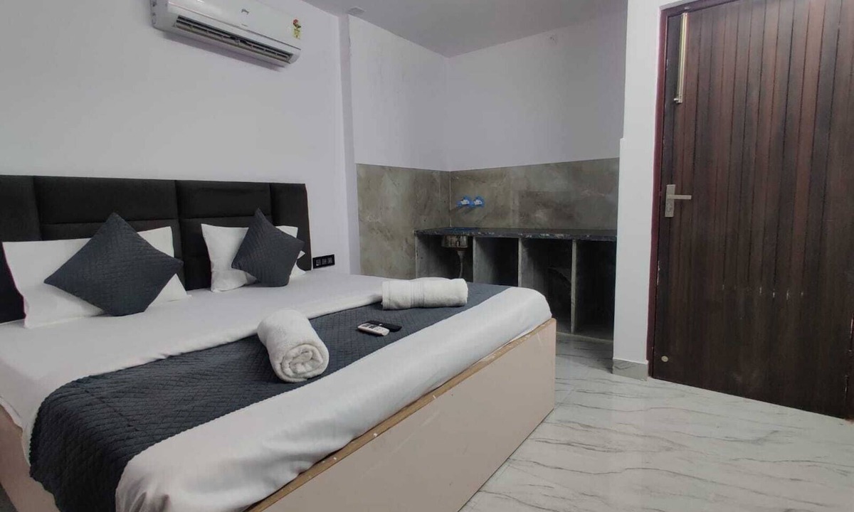 Rohini Hotel | Hotel Abhi Residency