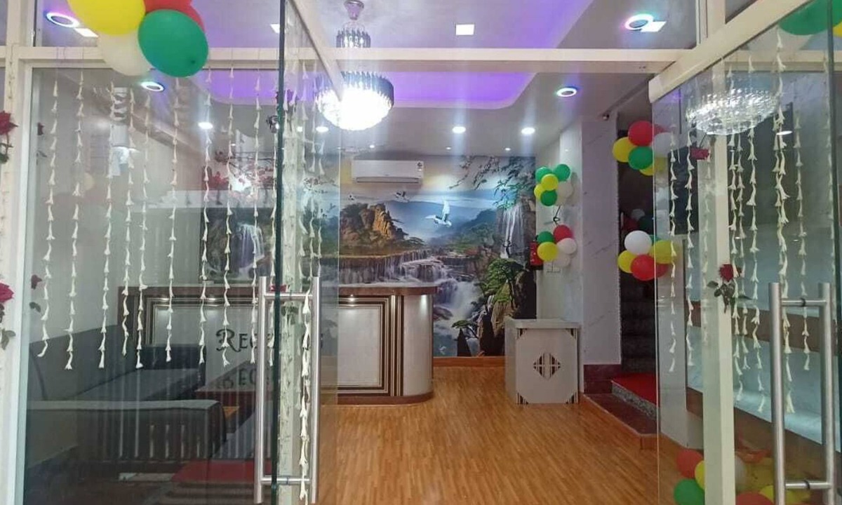 Bhubaneshwar Hotel | Hotel Abhishek Inn