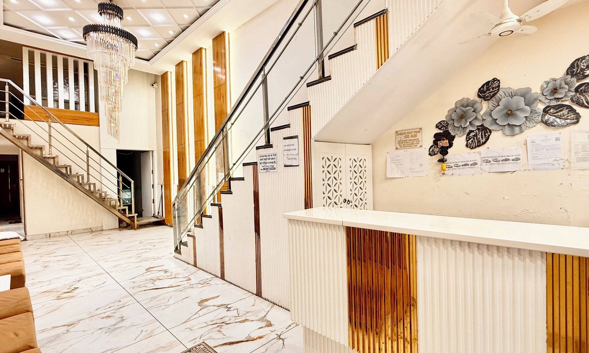 Ujjain Hotel | Hotel Apple Stay - near Main Temple