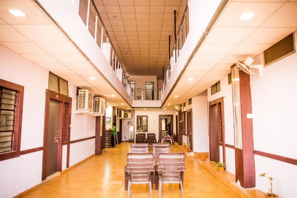 Jabalpur Hotel | Hotel Ashirwad