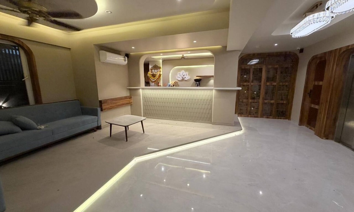 Kopar Khairane Hotel | Hotel Avenue Inn