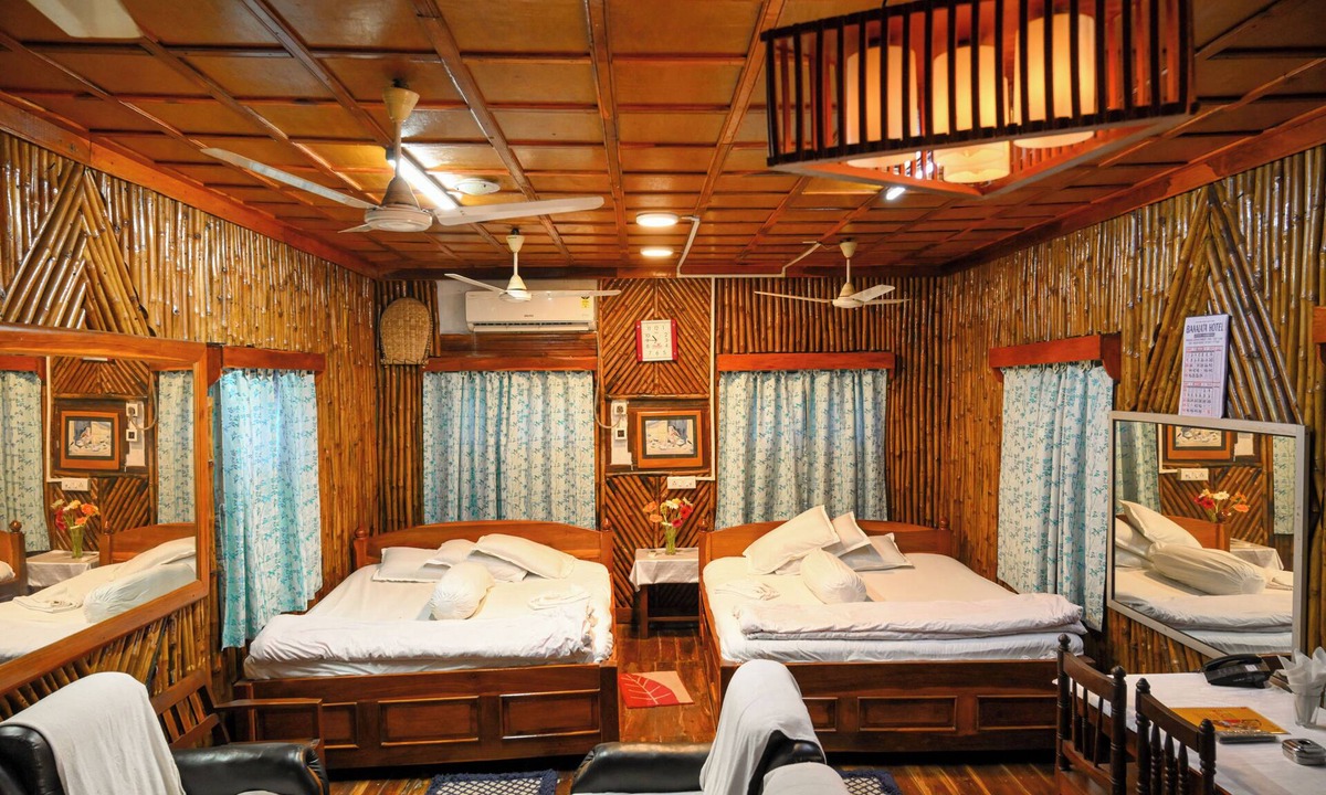 Bishnupur Hotel | Hotel Banalata