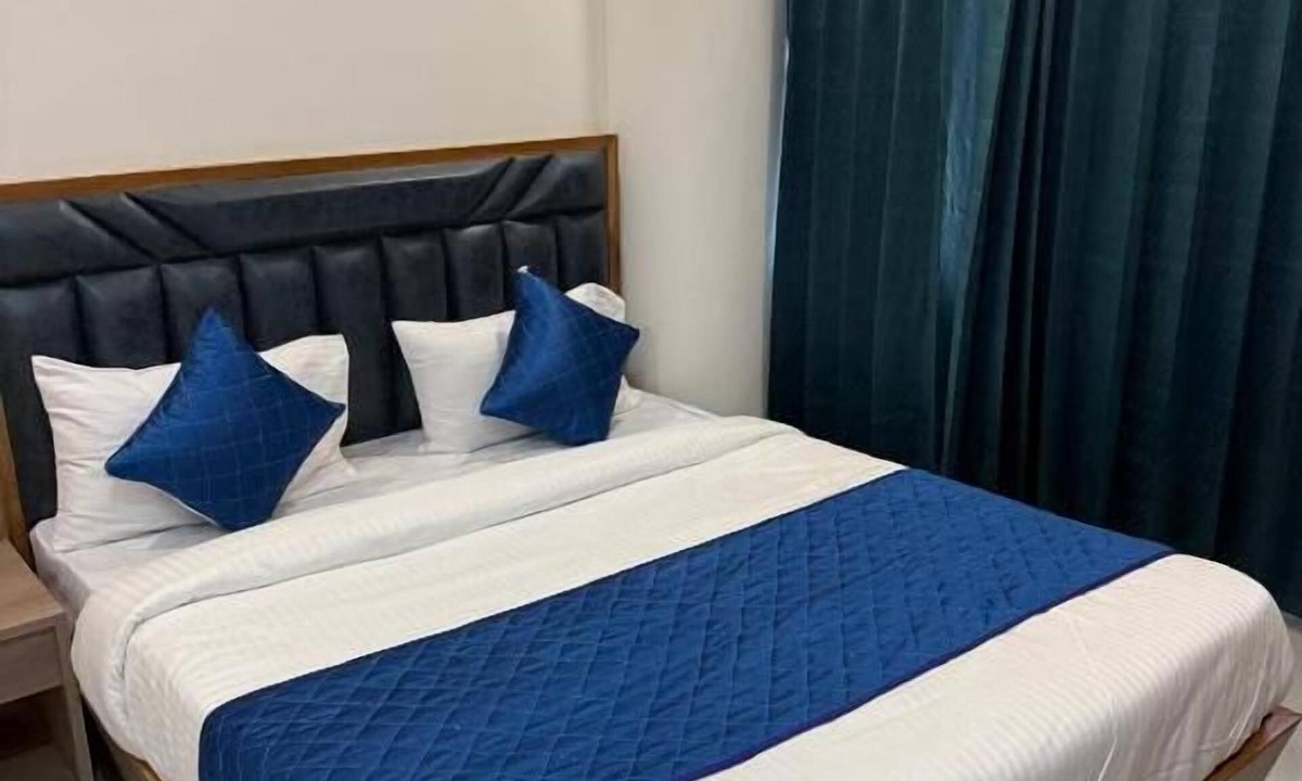 Navrangpura Hotel | hotel beral