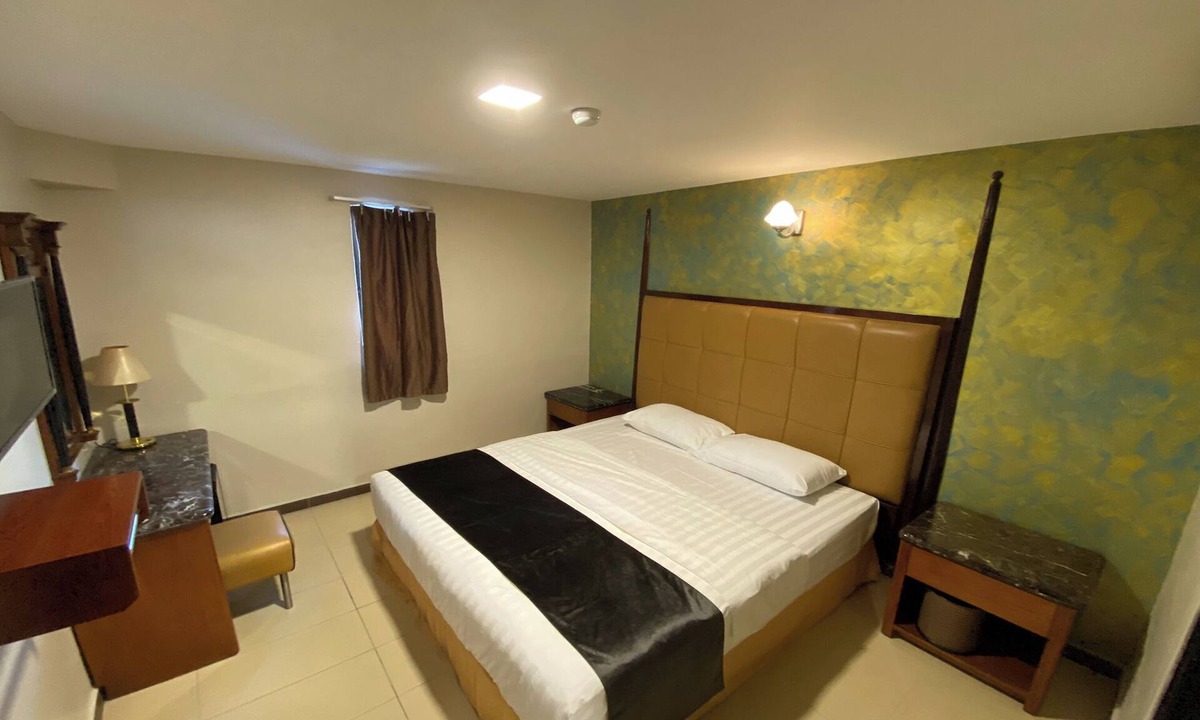 Taman Universiti Hotel | Hotel Bliss Johor Bahru Skudai