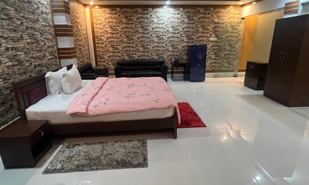 Ishurdi Resort | Hotel Blue Castle International One