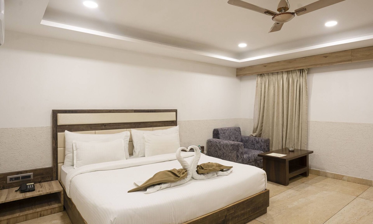 Neemuch Hotel | Hotel Dev Residency
