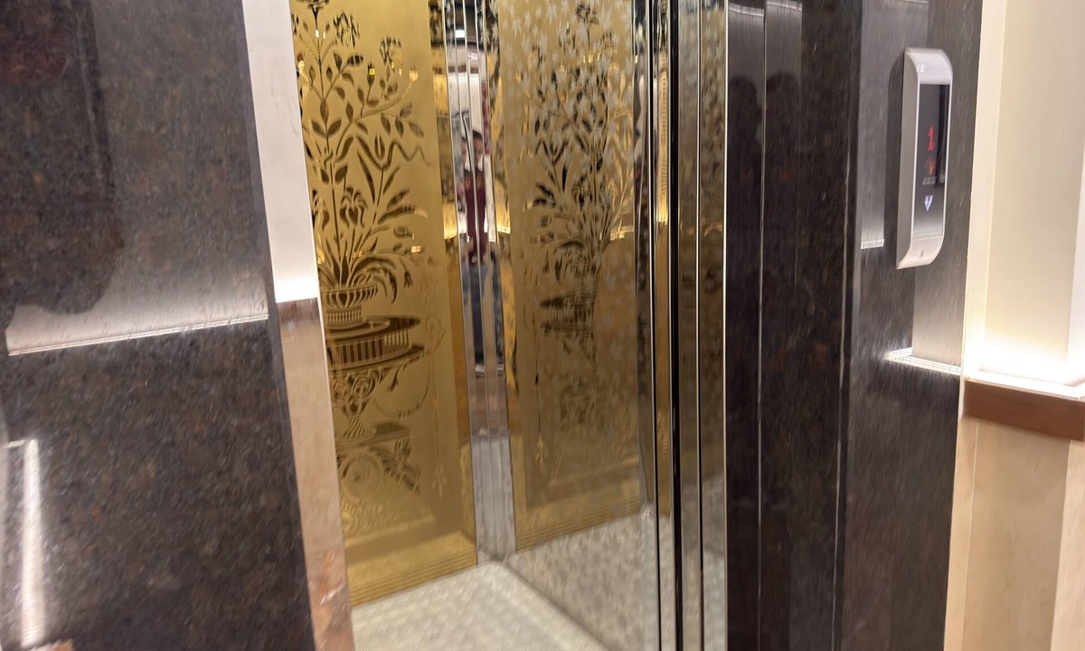 Kurla West Hotel | Hotel Downtown-Near US Embassy