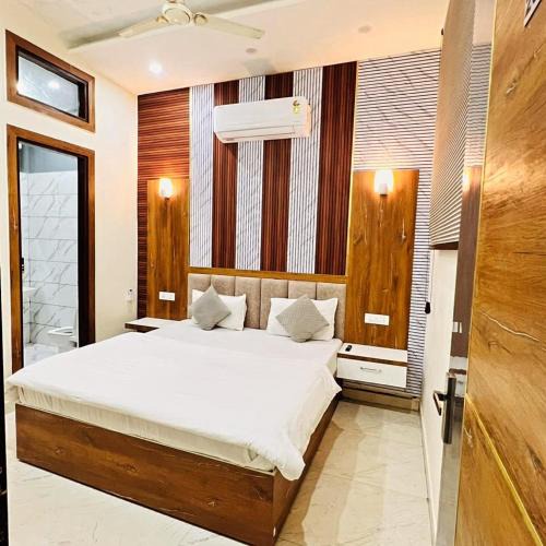 Zirakpur Hotel | HOTEL E LISTA - Premium Rooms With Super Hygiene By SKY Hotels & Homestays