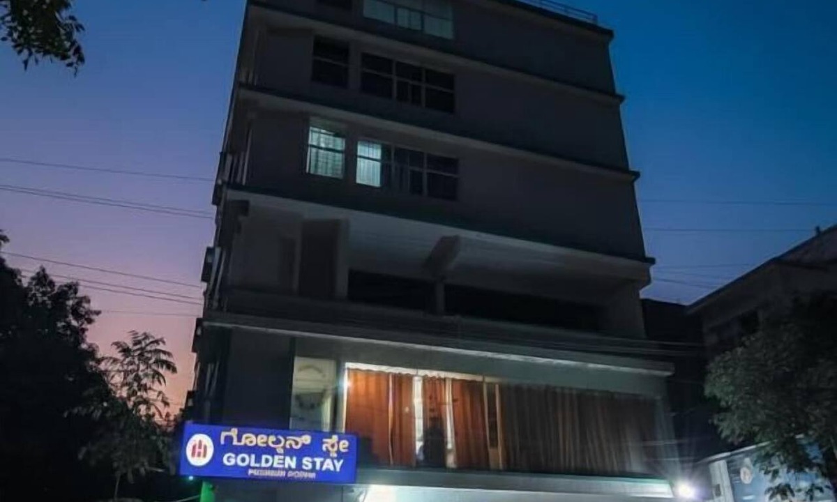 JP Nagar Hotel | Hotel Golden Stay