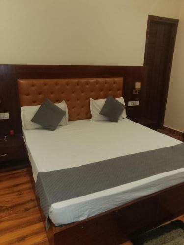 Kharar Hotel | Hotel Harmony