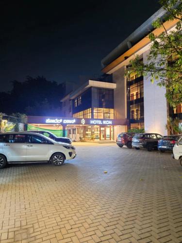 Hubli Hotel | Hotel Ikon