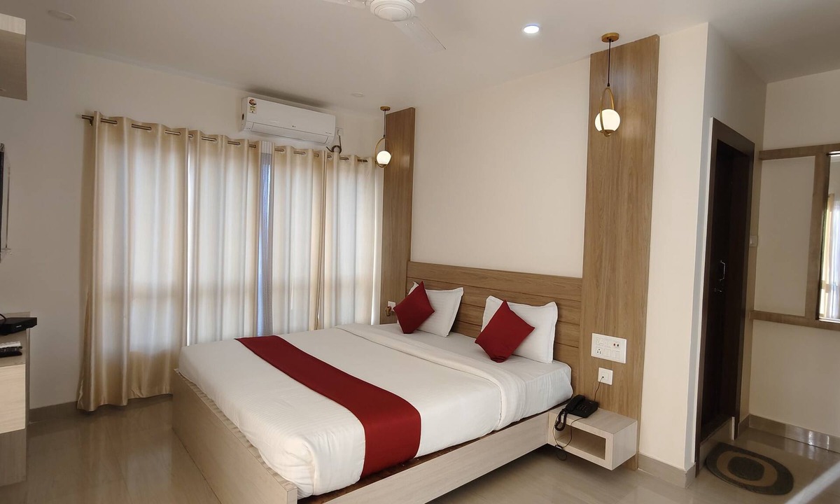 Jorhat Hotel | Hotel IVY Grand By GRB