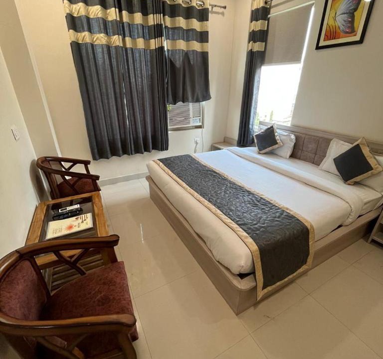 Varanasi Hotel | HOTEL KAVANA