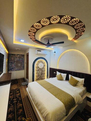 Ahmedabad Hotel | Hotel Keshav Inn