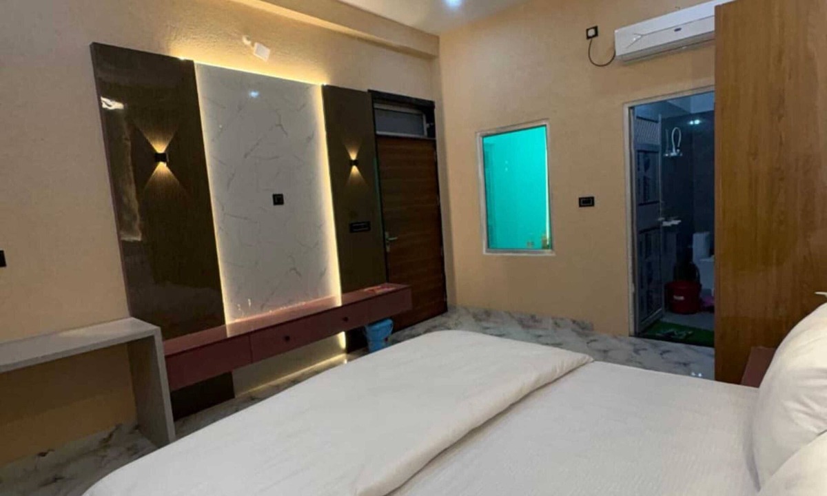 Mahwah Hotel | Hotel Keshav Palace