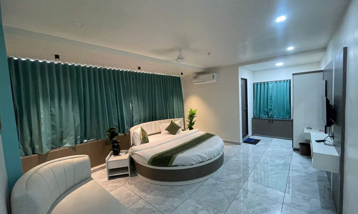 Himatnagar Hotel | Hotel Konark By G L Group