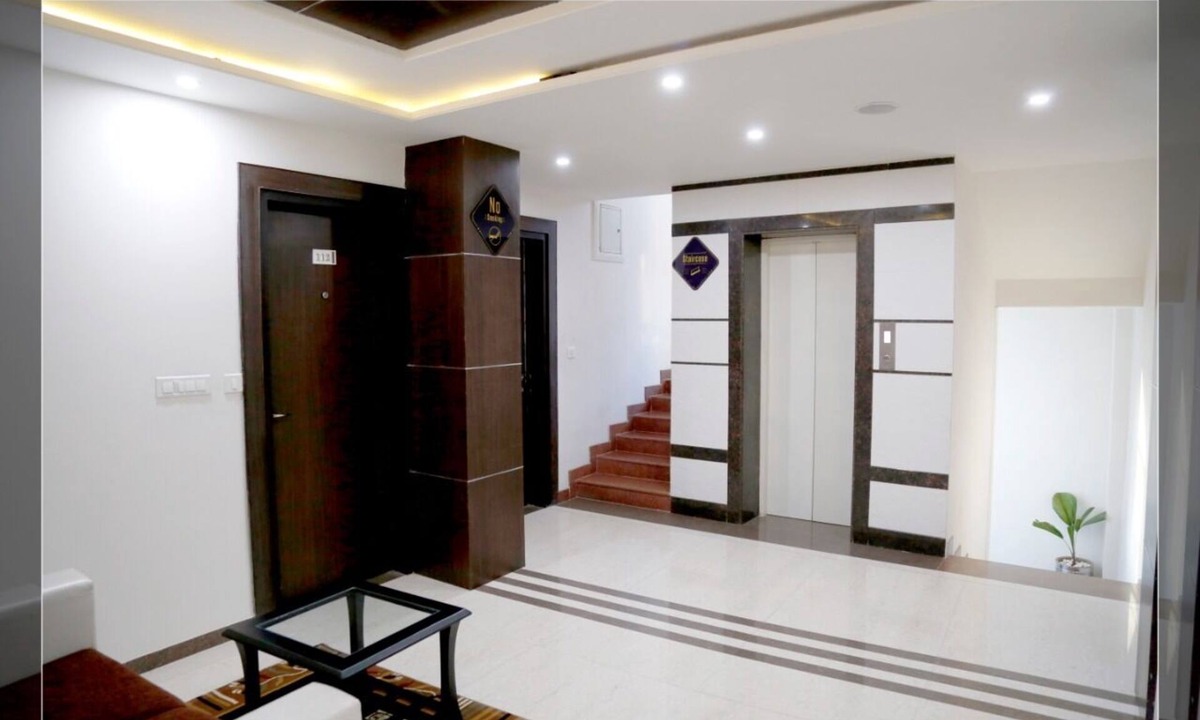 Lalkothi Hotel | Hotel Krishna by KeyMagics