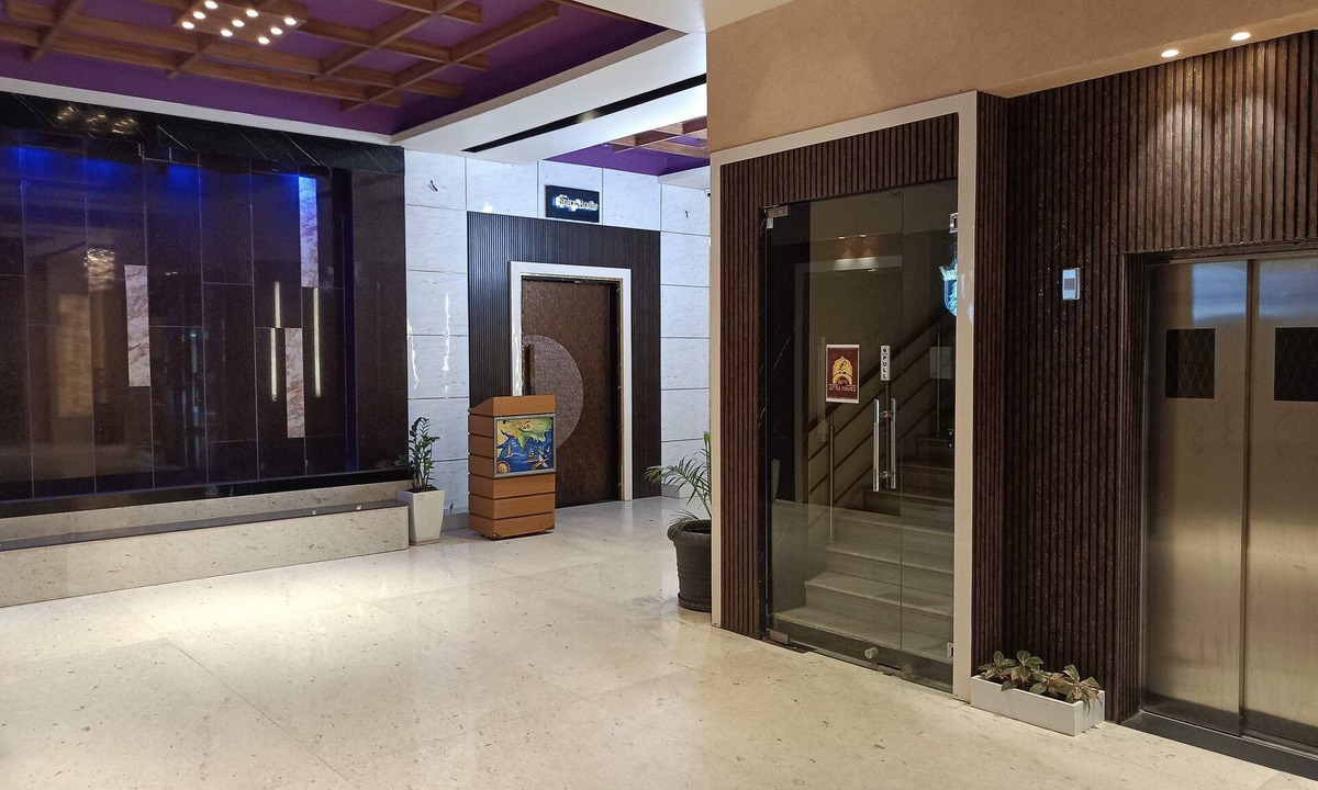 Dibrugarh Hotel | Hotel Little Palace