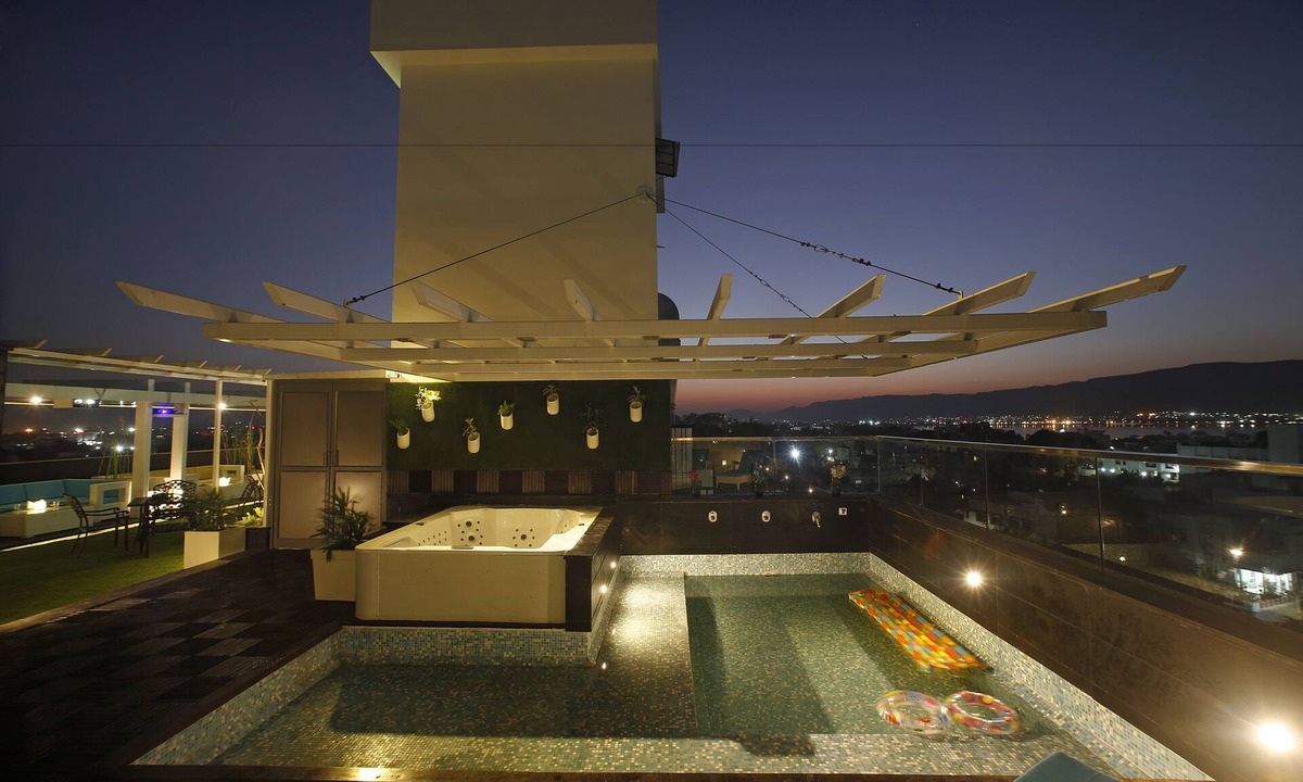Ajmer Hotel | Hotel LN Courtyard