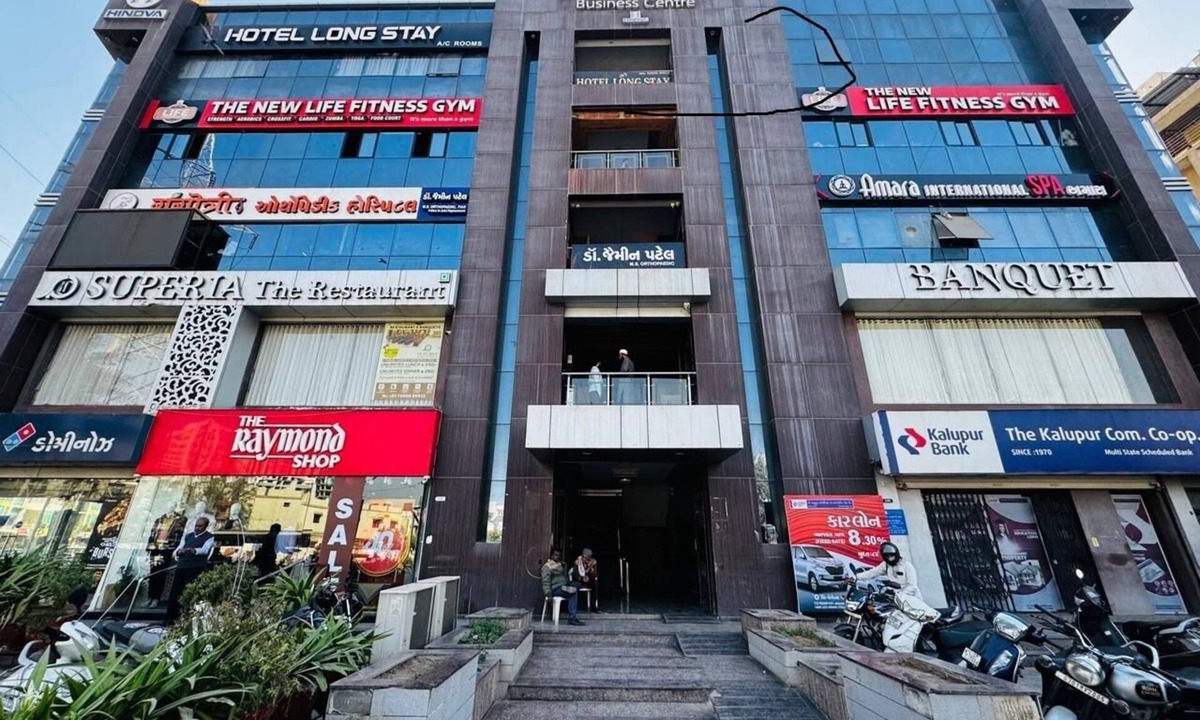 Thaltej Hotel | Hotel Long Stay