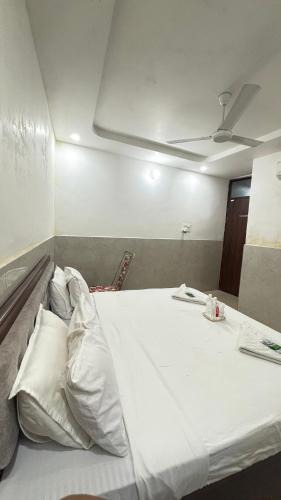 Ayodhya House | Hotel M Palace Unit Of MDP Ayodhya Near Rammandir