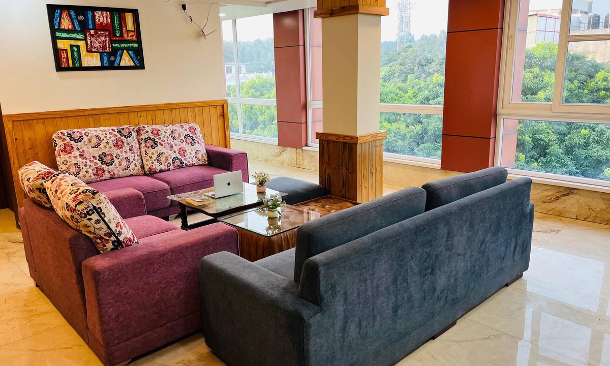 Bullawala Hotel | Hotel Maira