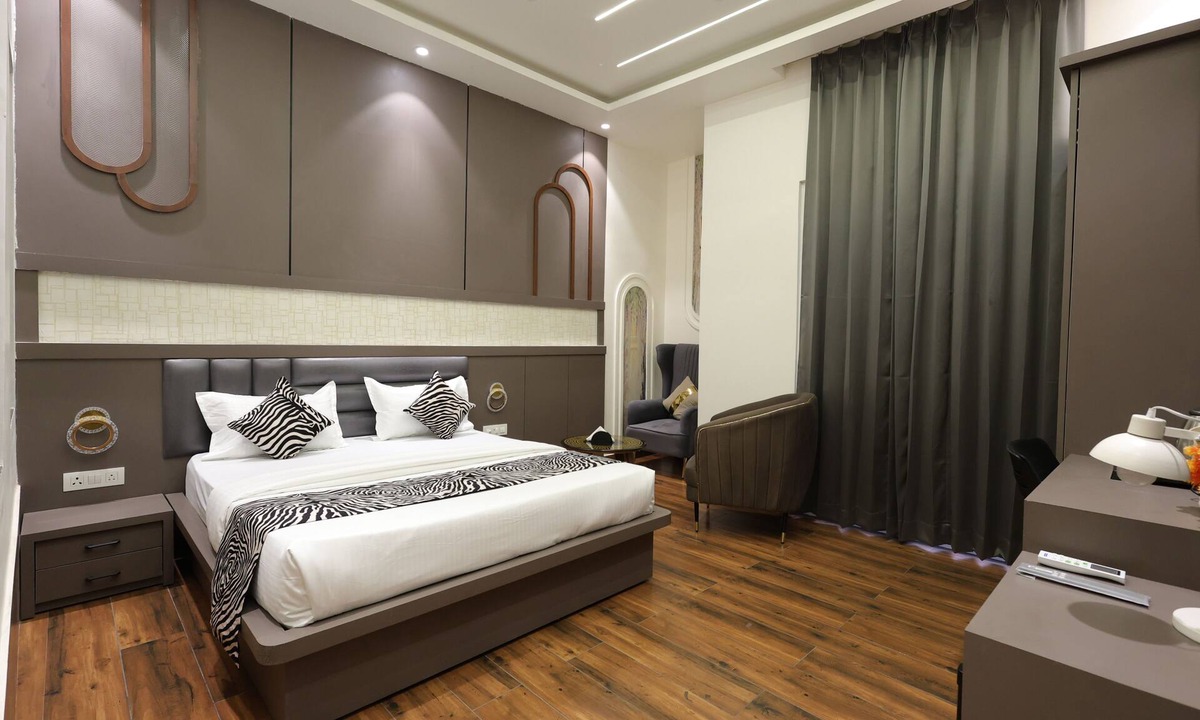 Meerut Hotel | Hotel Marina