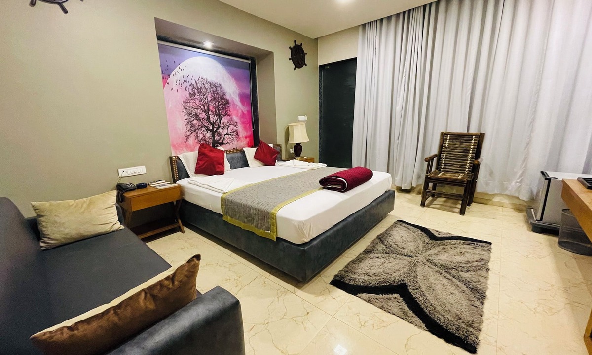Vijapur Hotel | Hotel Natraj & Resort