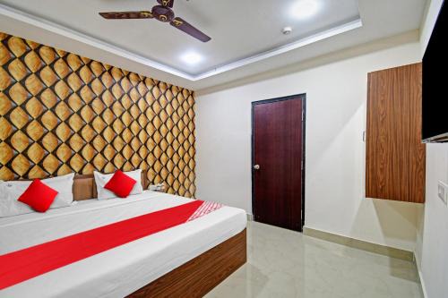 Cuttack Hotel | Hotel O ASHIRBAD PALACE