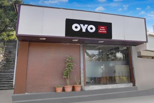 Kurla West Hotel | Hotel O Beverly Plaza Kurla