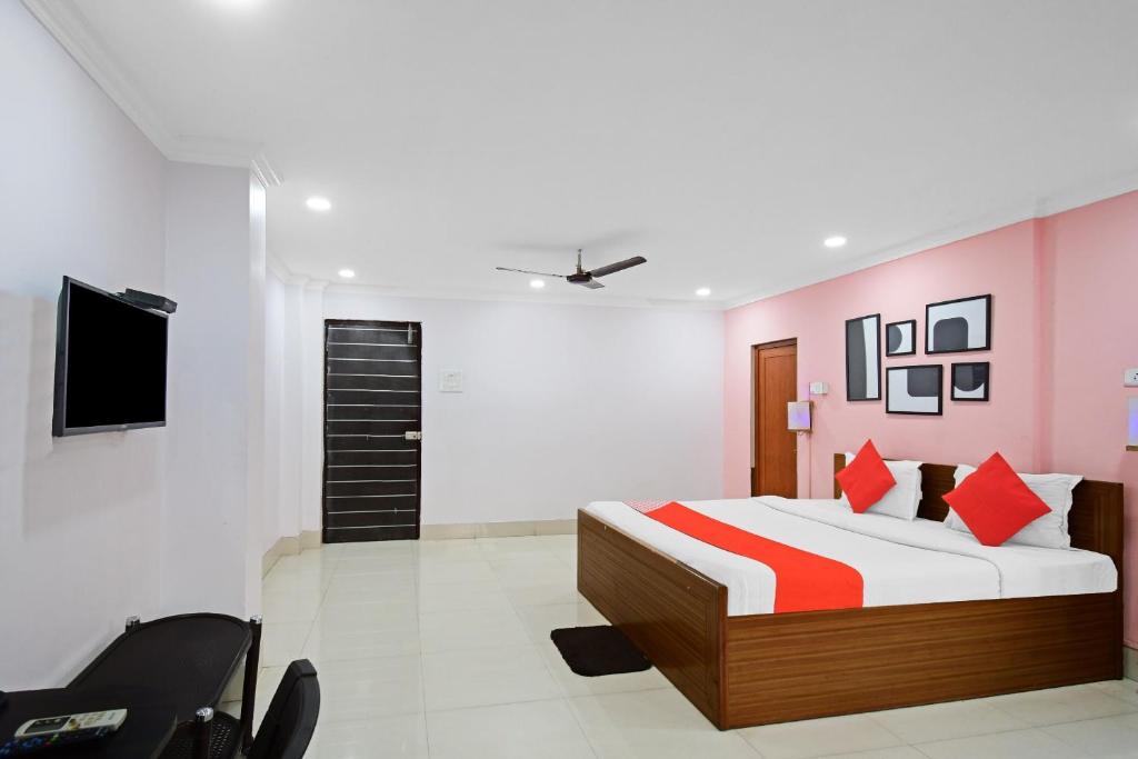 New Town Hotel | Hotel O Dream Hotels and Banquets