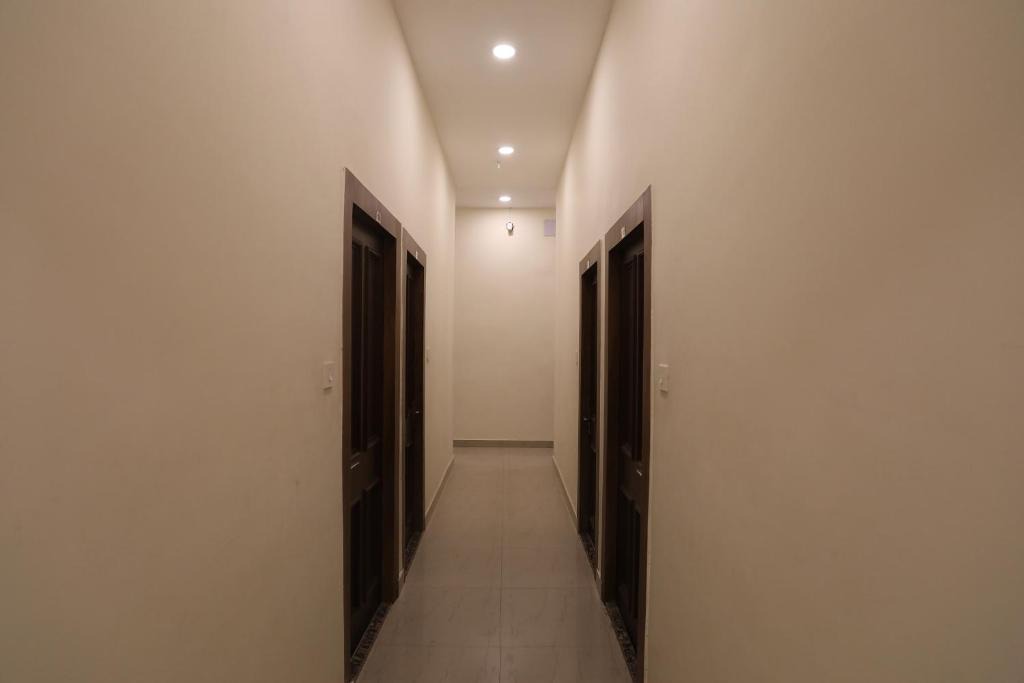 Bhowanipore Hotel | Hotel O Elgin Terrace