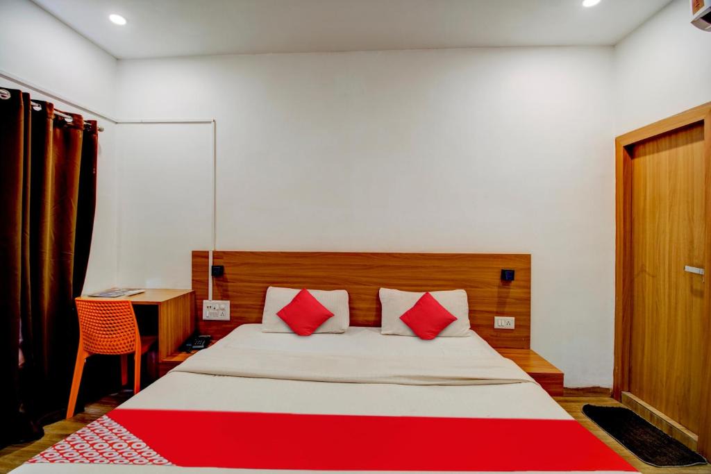 Sualkuchi Hotel | Hotel O Hill View Residency near ACA Stadium