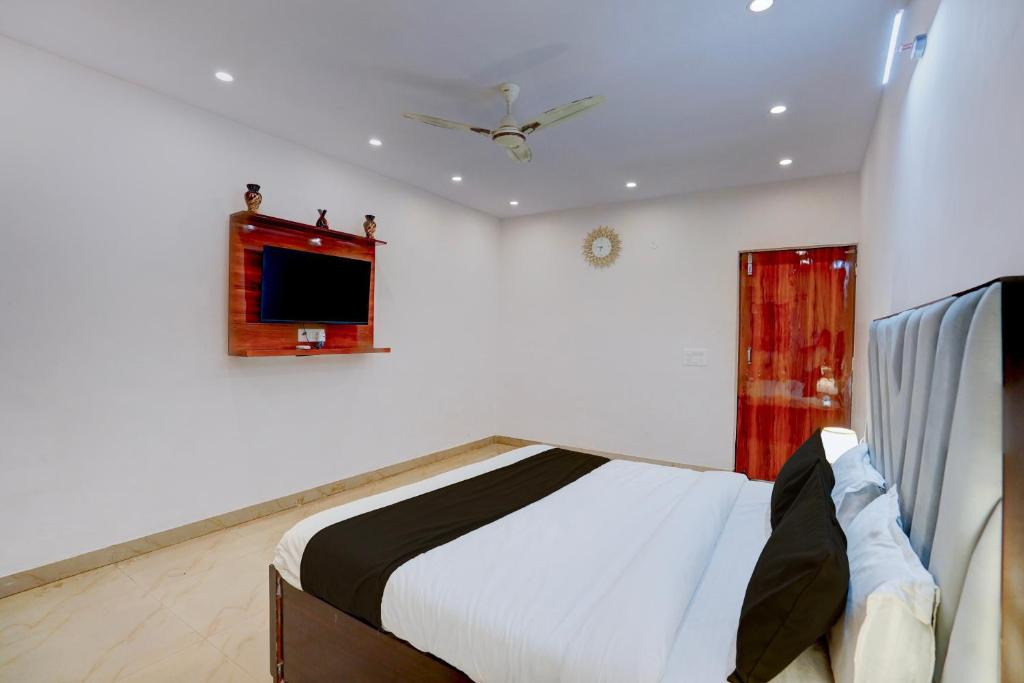 Sector 70 Hotel | HOTEL O JJ Residency