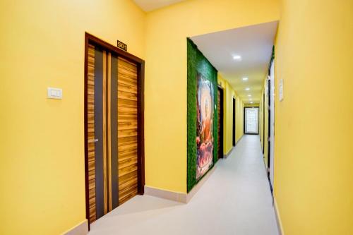 Cuttack Hotel | Hotel O Maheshwari Heights