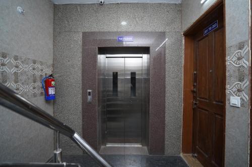 Sector-12A Hotel | Hotel O Meghna Residency
