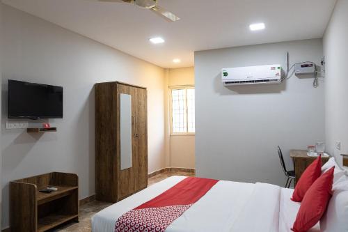 Velachery Hotel | Hotel O Moon Stay