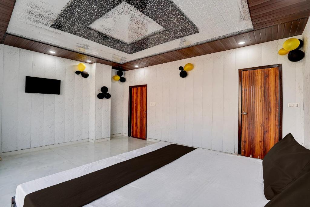 Faridabad Hotel | Hotel O NICE HOTEL