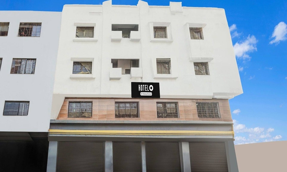 Nagpur House | Hotel O Rajendra Nagar Hingna Road